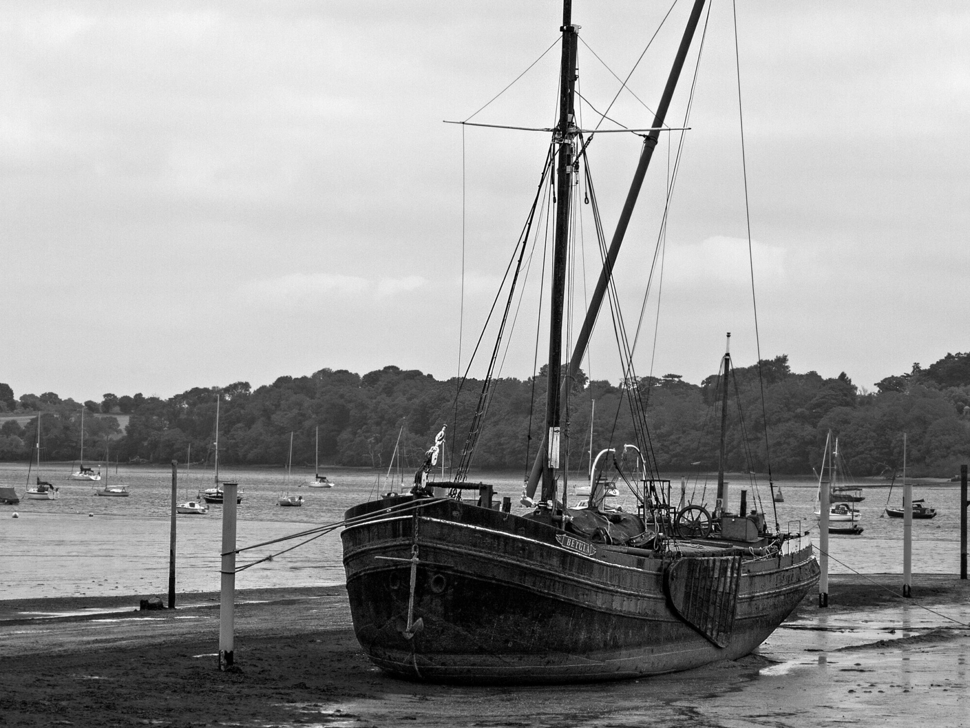 Sailing barge in suffolk